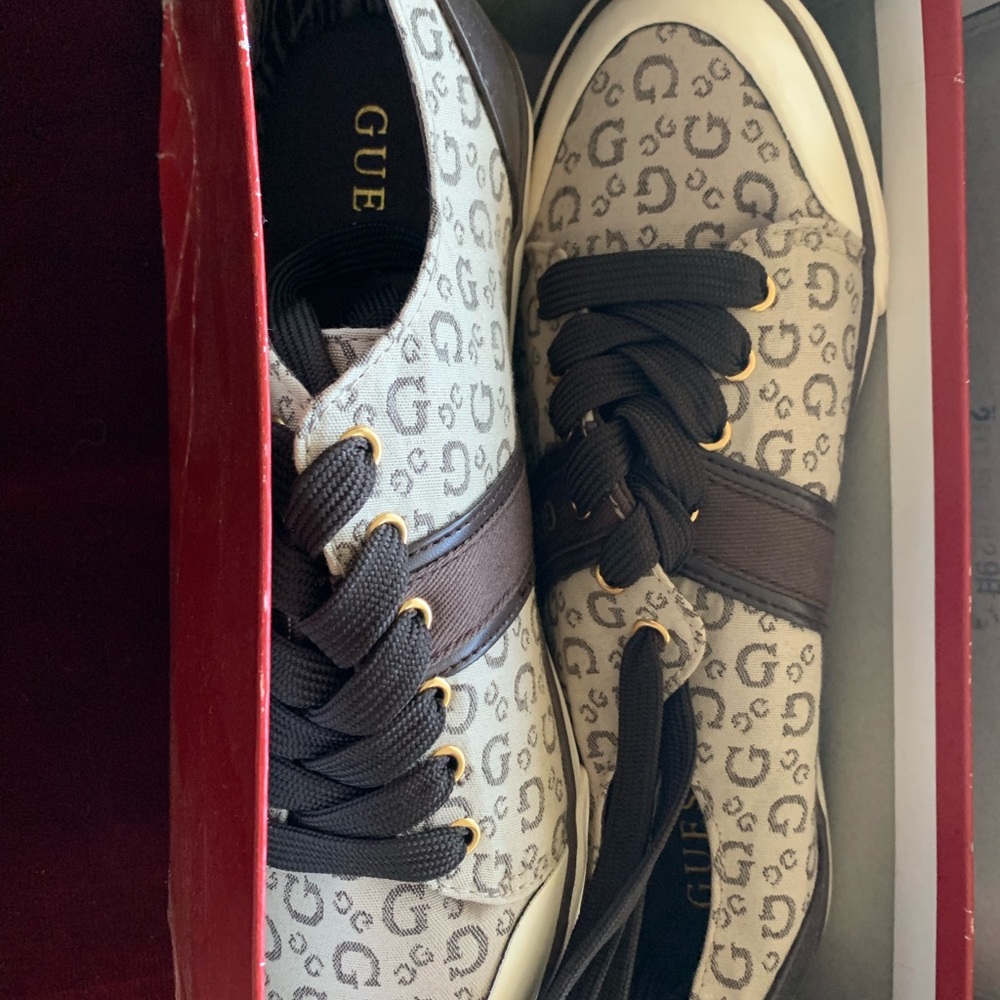 Guess shoe brand new size 10 Bernice M - Picture 4 of 7